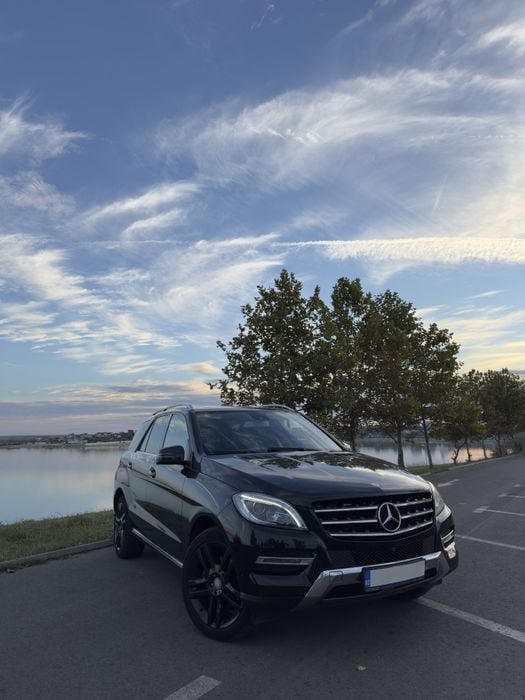 Mercedes Benz ML350 BlueTEC 4Matic 2014