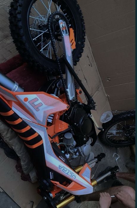 Cross ultra 125 4 timpi 2025