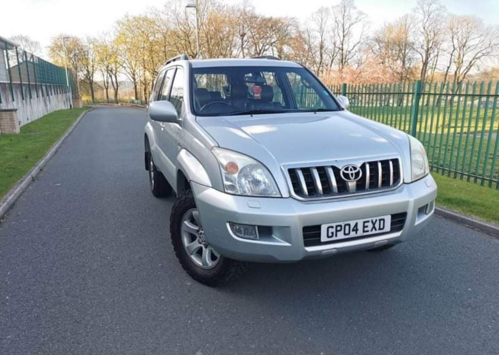 Dezmembrez Toyota Land Cruiser 3.0 163 cp 2003-2009