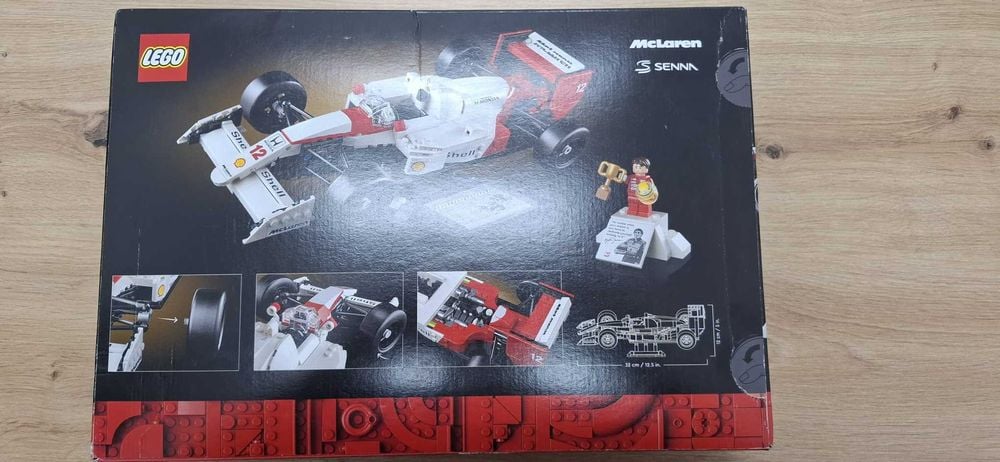 LEGO® ICONS™ - McLaren MP4/4 & Ayrton Senna (10330) LEGO