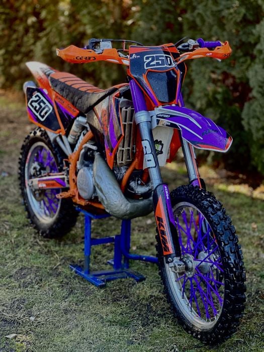 Ktm sx 250 (nu Yamaha ,Yz,Wr,Kx)