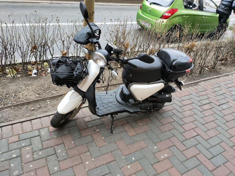 Vând scuter jiajue 50cc