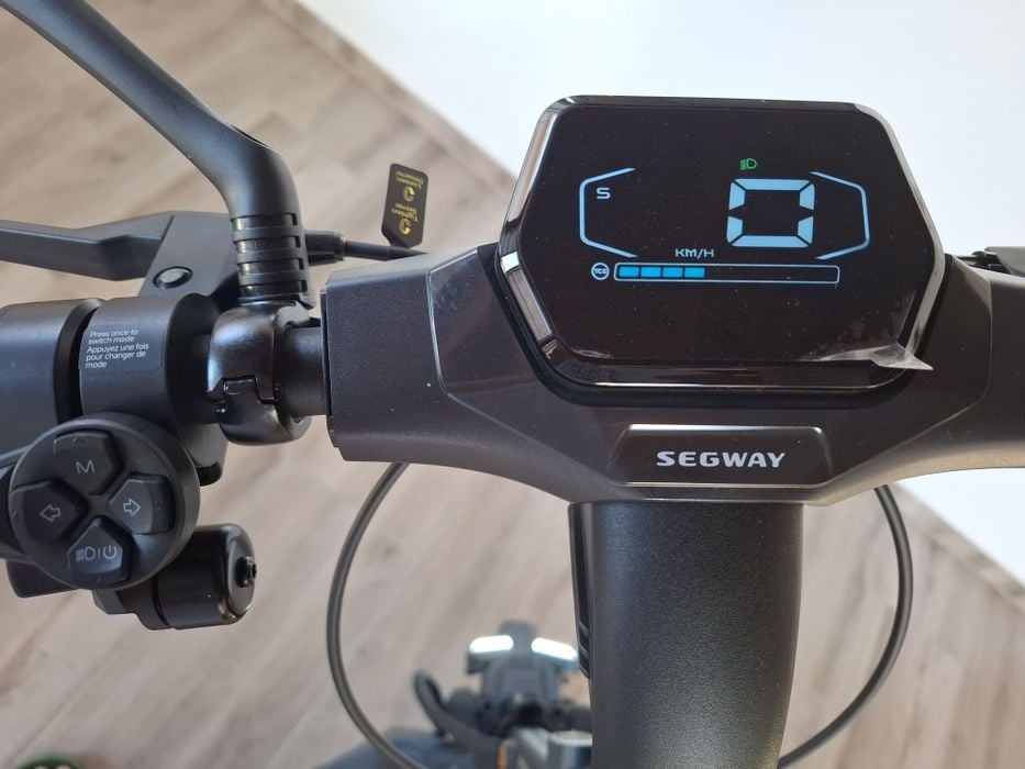 Trotineta electrica NINEBOOT SEGWAY ZT3 PRO