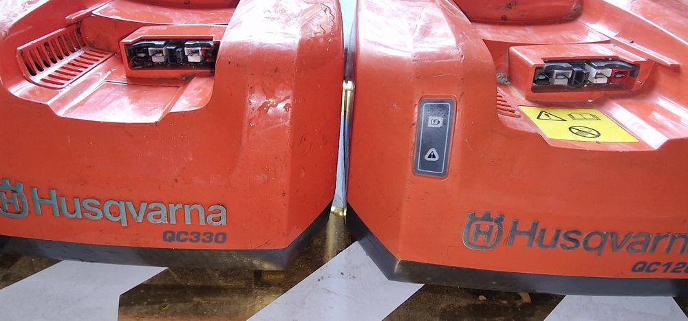 Incarcator husqvarna defect