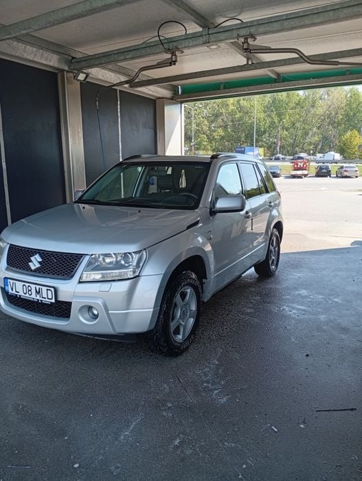 SUZUKI Grand Vitara