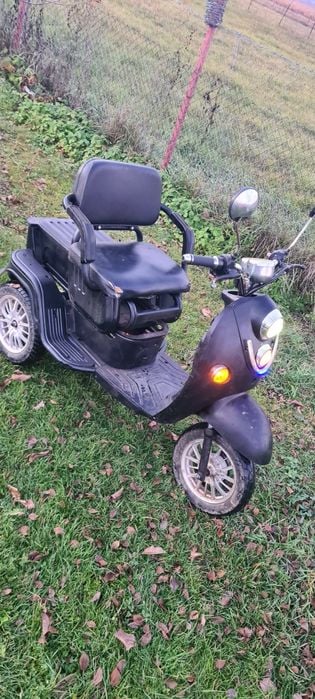 Triciclu Scuter electric