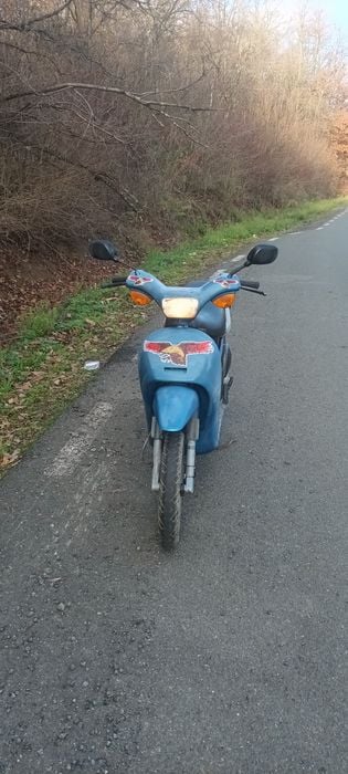 Piaggio free anmatriculat.