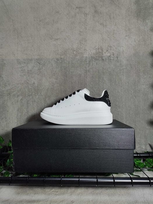 Adidasi Alexander McQueen marimea 33 (fit 38)