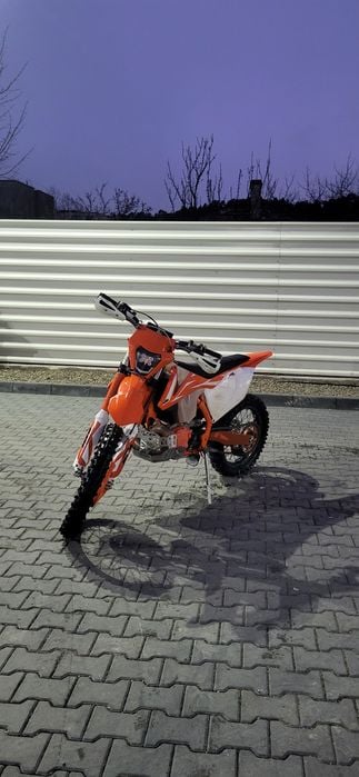 KTM  300 2018 carburație