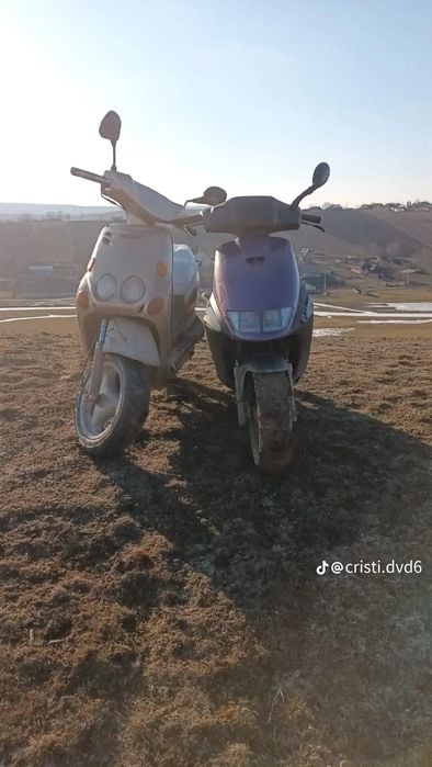 Vând scuter Aprilia sr50 de 80