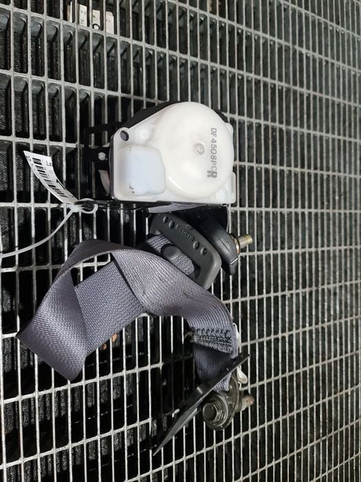 Centura Locurile 6 7 Toyota Land Cruiser J12 2002 - 2010 SUV 4 Usi (1305) Dreapta