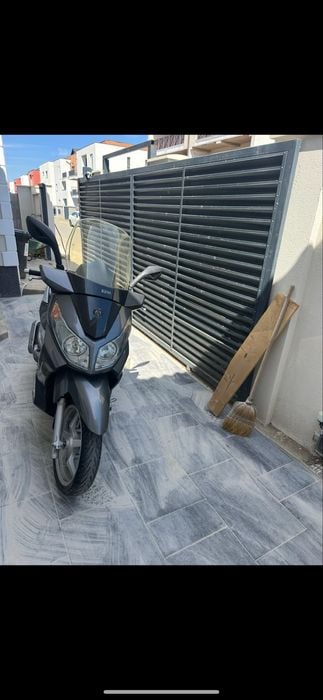 Scuter Sym 300i City