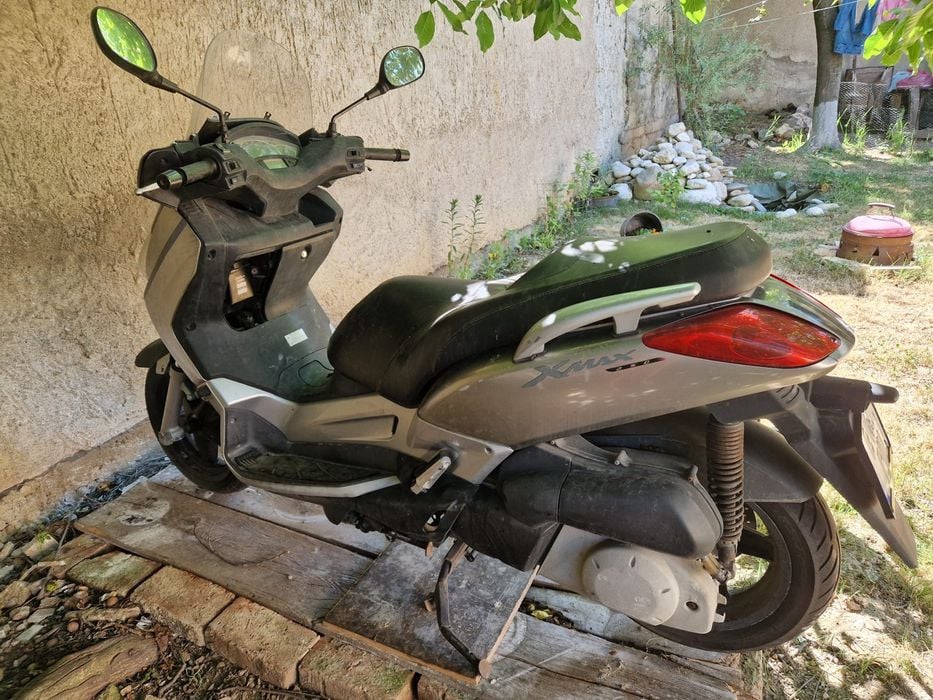 Yamaha Xmax 250 scuter