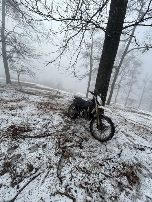 Se vinde husqvarna 125 2t