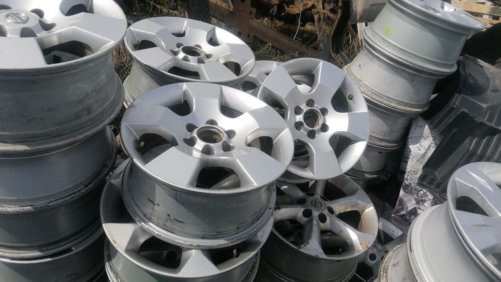 Janta nissan navara pathfinder xtrail