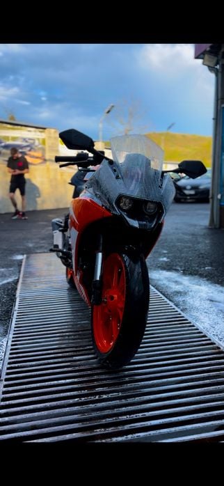 Vand KTM RC 125 2020 A1
