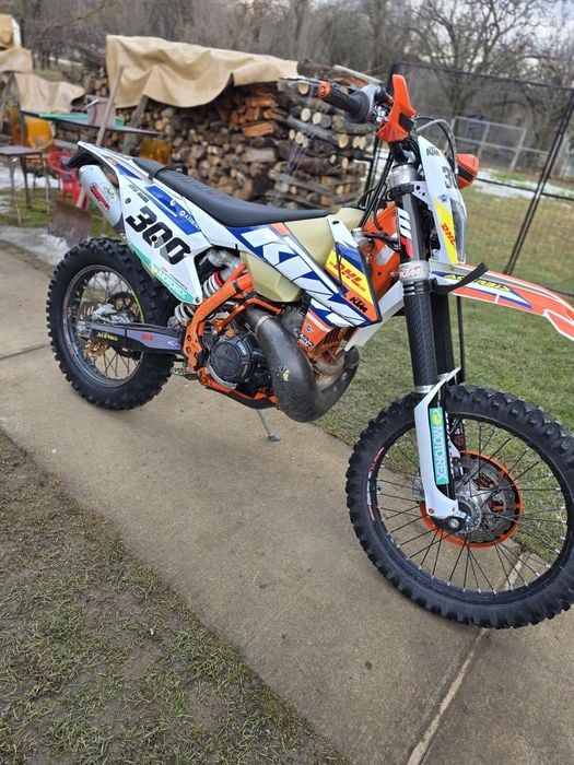 Ktm 300 tpi înmatriculat.