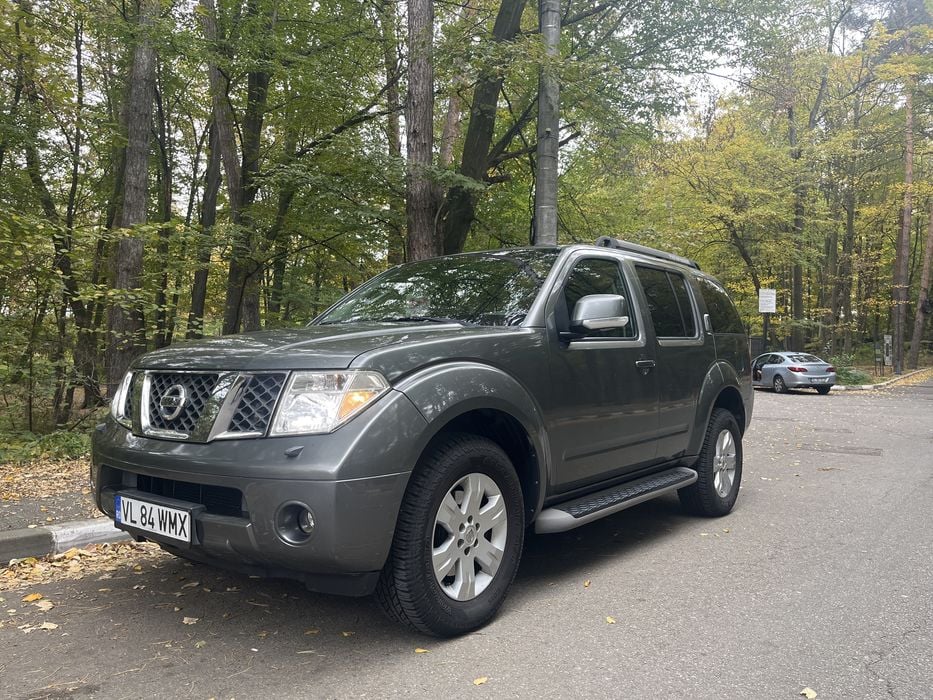 Nissan Pathfinder  R51  2.5TDI, 2009,  7 locuri, fără rugină