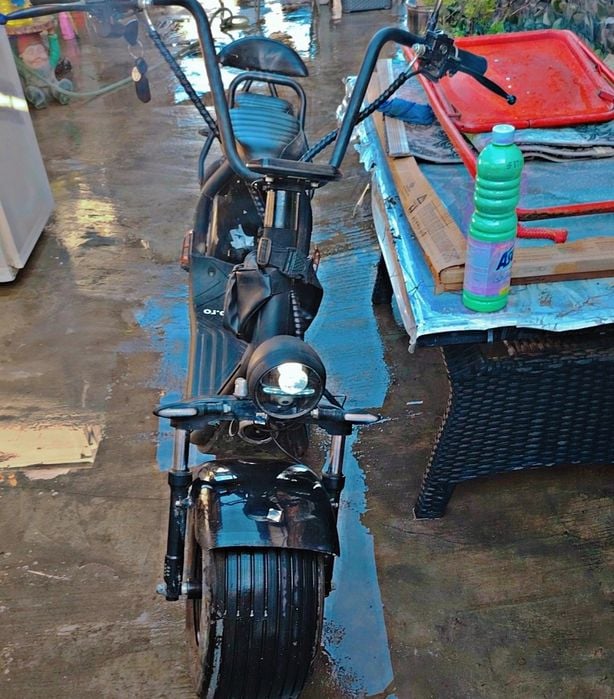 Vând scuter electric Harley RDB cc10 sau schimb cu diverse scutere neg