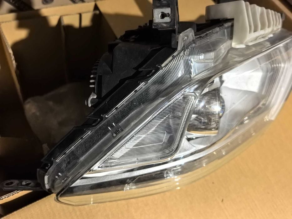 Far Led Nissan Navara NP300