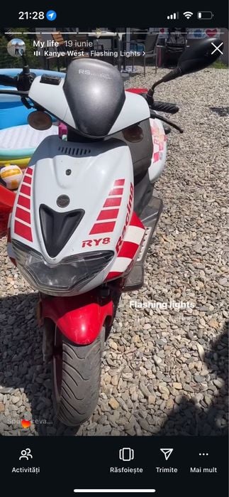 Vand sau schimb scuter 49cc cu acte