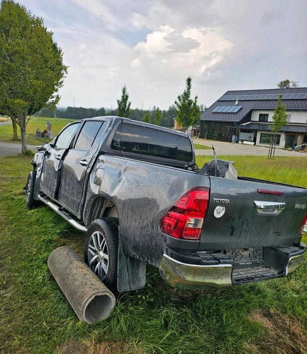 dezmembrez toyota hilux 2019 automata