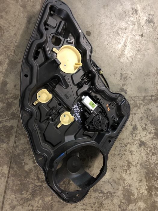 Macara geam stanga spate  Jeep Cherokee 2.2 Motorina 2016