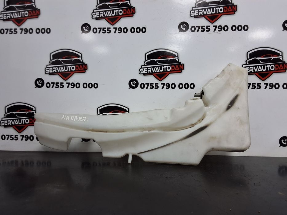 bidonas vas parbriz nissan navara (2004->) 2.5 motorina 2008