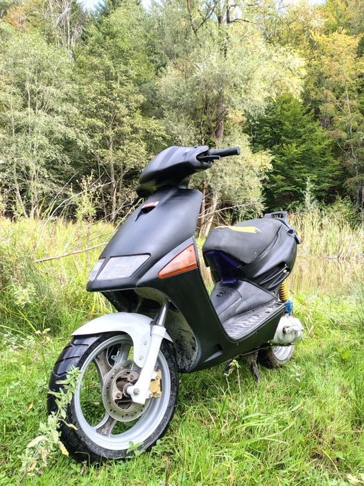 Vând scuter Aprilia SR 50 1992