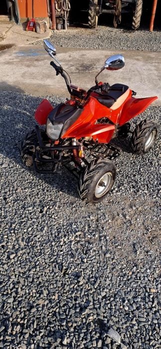 Vând mai multe atv uri de 125cc aproape noi