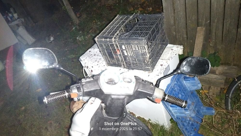 Yamaha Aerox 80cc sport – trage tare, cauciucuri Pirelli, cască CADOU