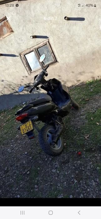 Vand scuter cu motor de malaguti f15  cu acte