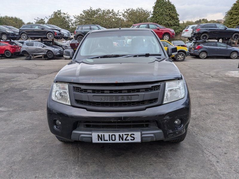 Dezmembrari / Dezmembrez Nissan Navara (D40) 2.5 DCi YD25DETI cutie viteze manuala cod culoare GN0