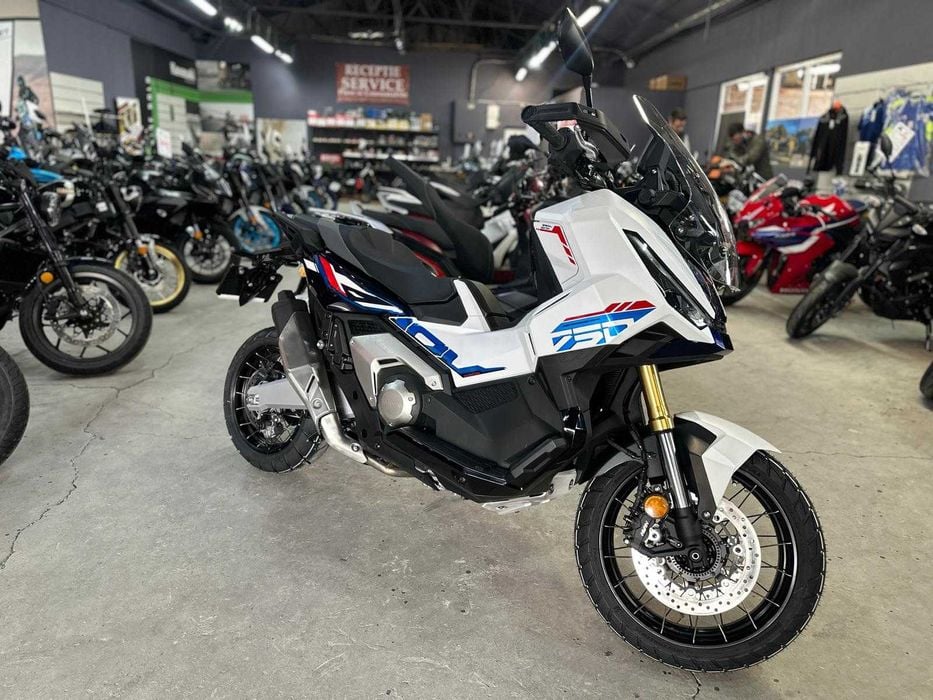 Honda X-ADV DCT 2026 nou 0 km - Honda Constanta by EST BIKE