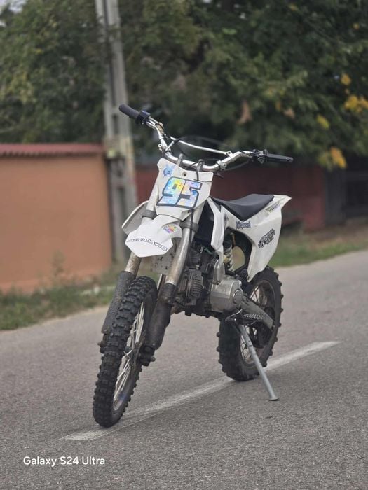 Vând Cross125cc stare buna