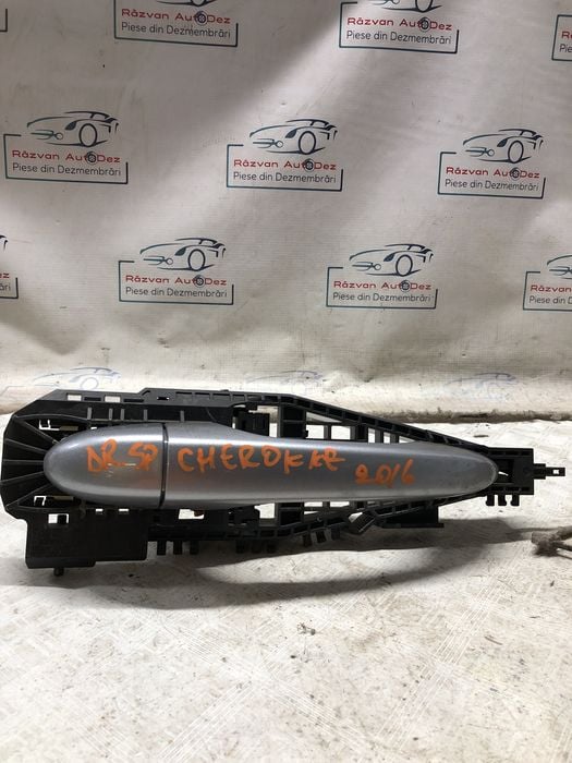 Maner exterior dreapta spate  Jeep Cherokee 2.2 Motorina 2016