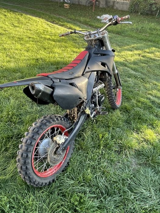 Vand cross 250 in stare buna