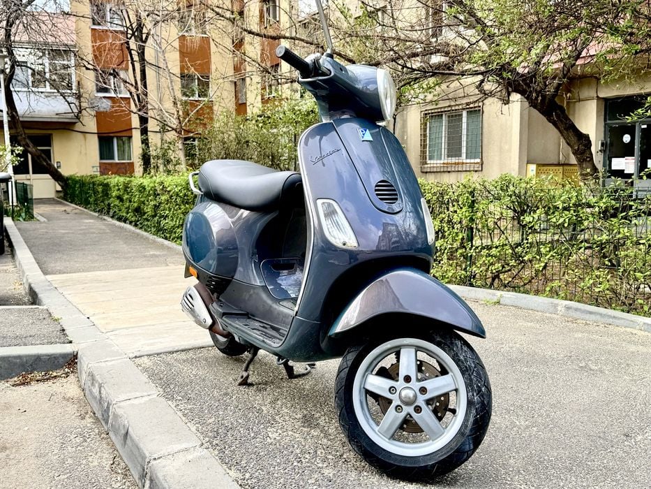 Piaggio Vespa LX50 2T