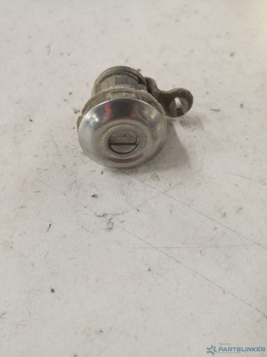 Butuc Usa Stanga Fata Toyota Land Cruiser 90 (_J9_) [ 1995 - > ]