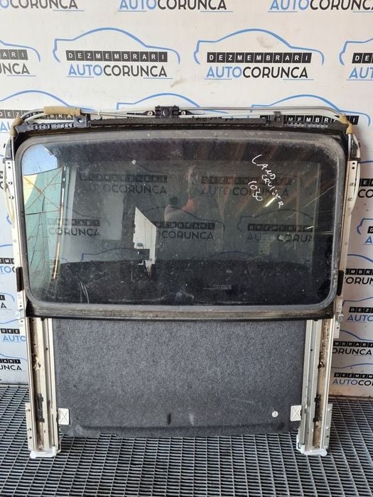 Trapa Toyota Land Cruiser J12 2002 - 2010 SUV 4 Usi (1030)