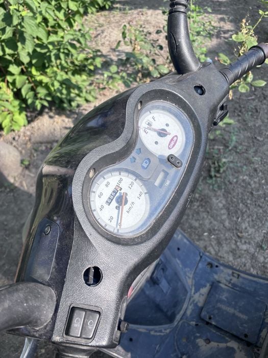 Scuter pe benzina125