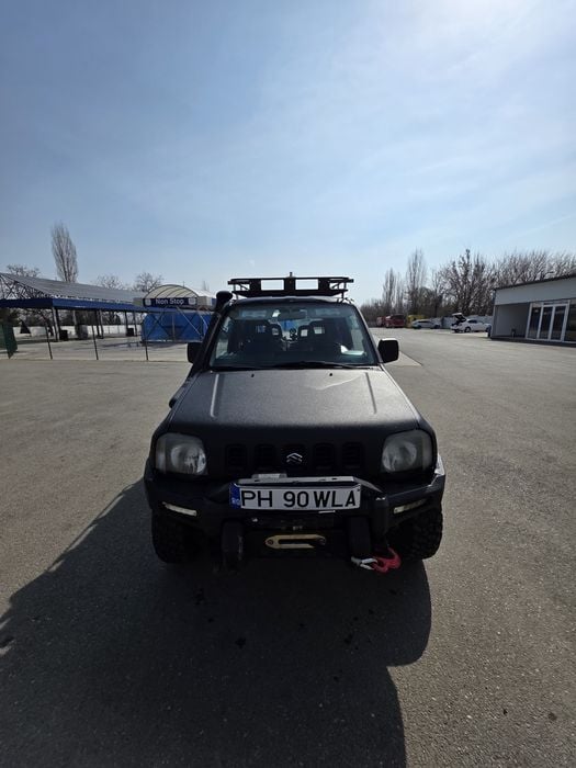 Suzuki jimny 1.3 cu AC an 2003