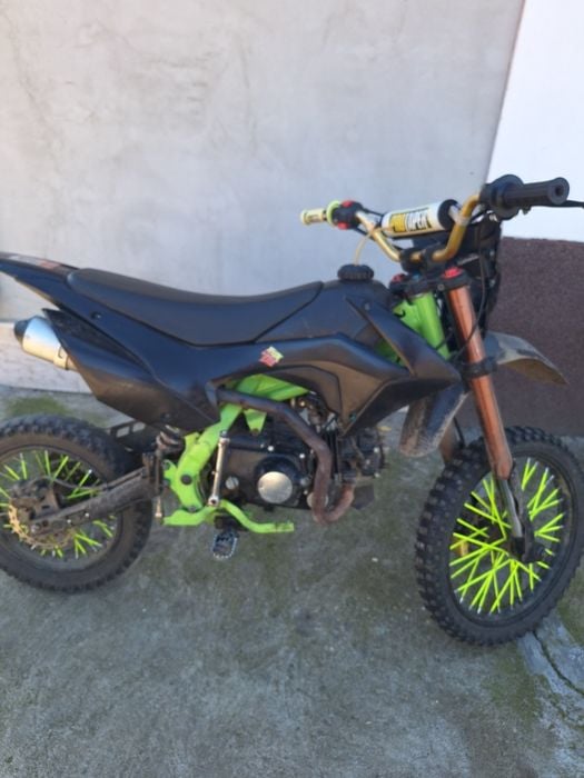 Vând cross 125 kxd hurikane