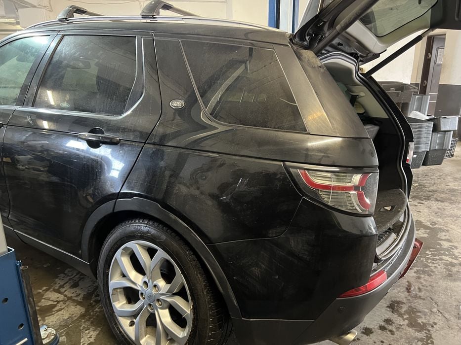 aripa stanga spate land rover discovery 2.0 motorina 2016