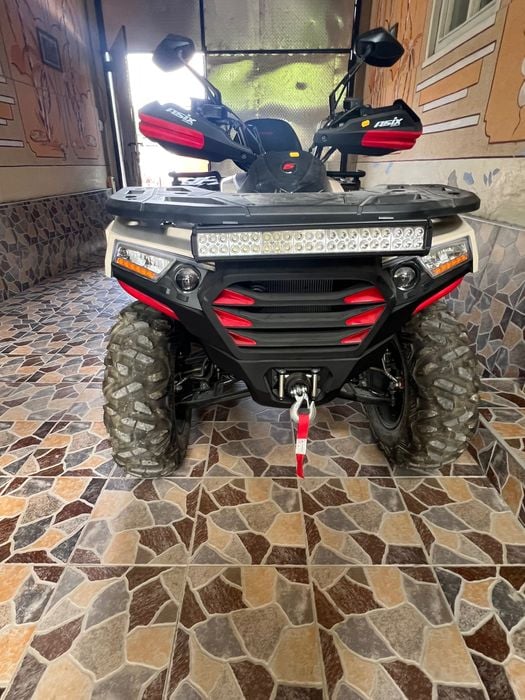 Vând sau schimb cu mașina la aceias  Valoare Atv 2024 stare nou