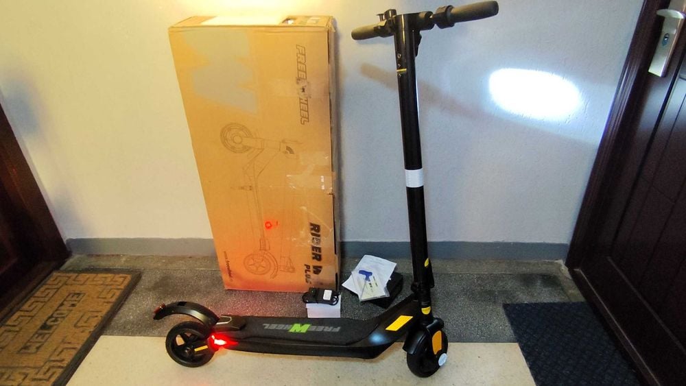 Trotinetă electrică “FREEWHEEL RIDER W6 PLUS”