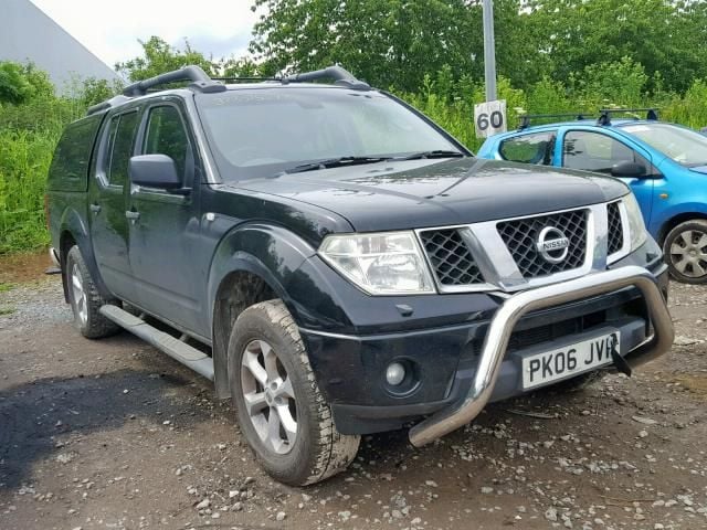 Dezmembrez Nissan Navara 2006 2.5.