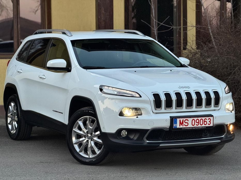Jeep cherokee limited 2.2 cutie automată 9 trepte.131500km