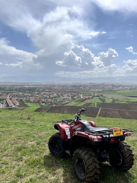 Vând ATV Yamaha Grizzly 550 FI 2012