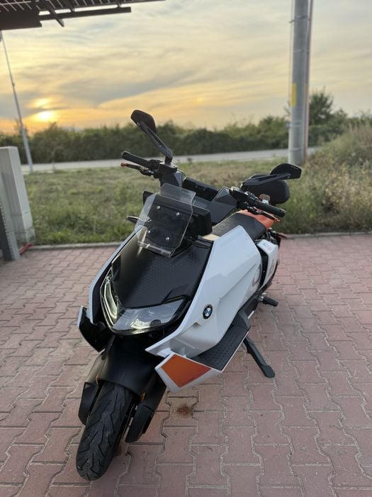 BMW CE 04 Scuter electric